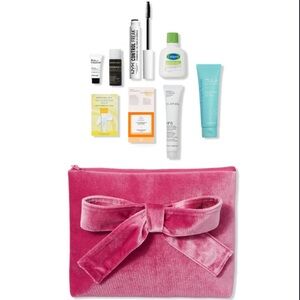 8 piece pink beauty bag 🎀